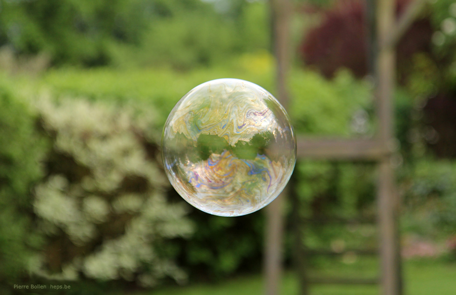 Comme une bulle de savon ...