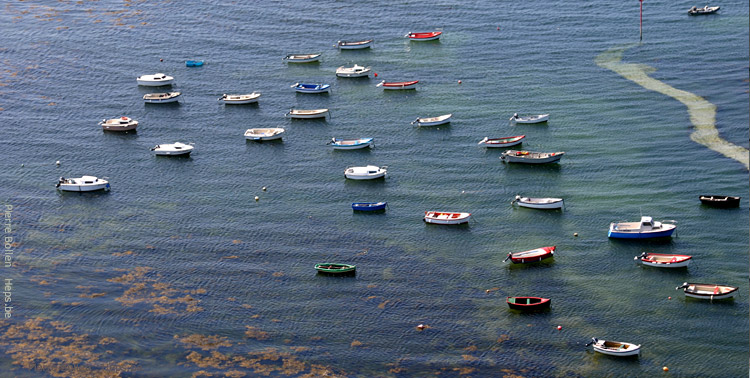 Vue du phare d'Eckmuhl (Bretagne)